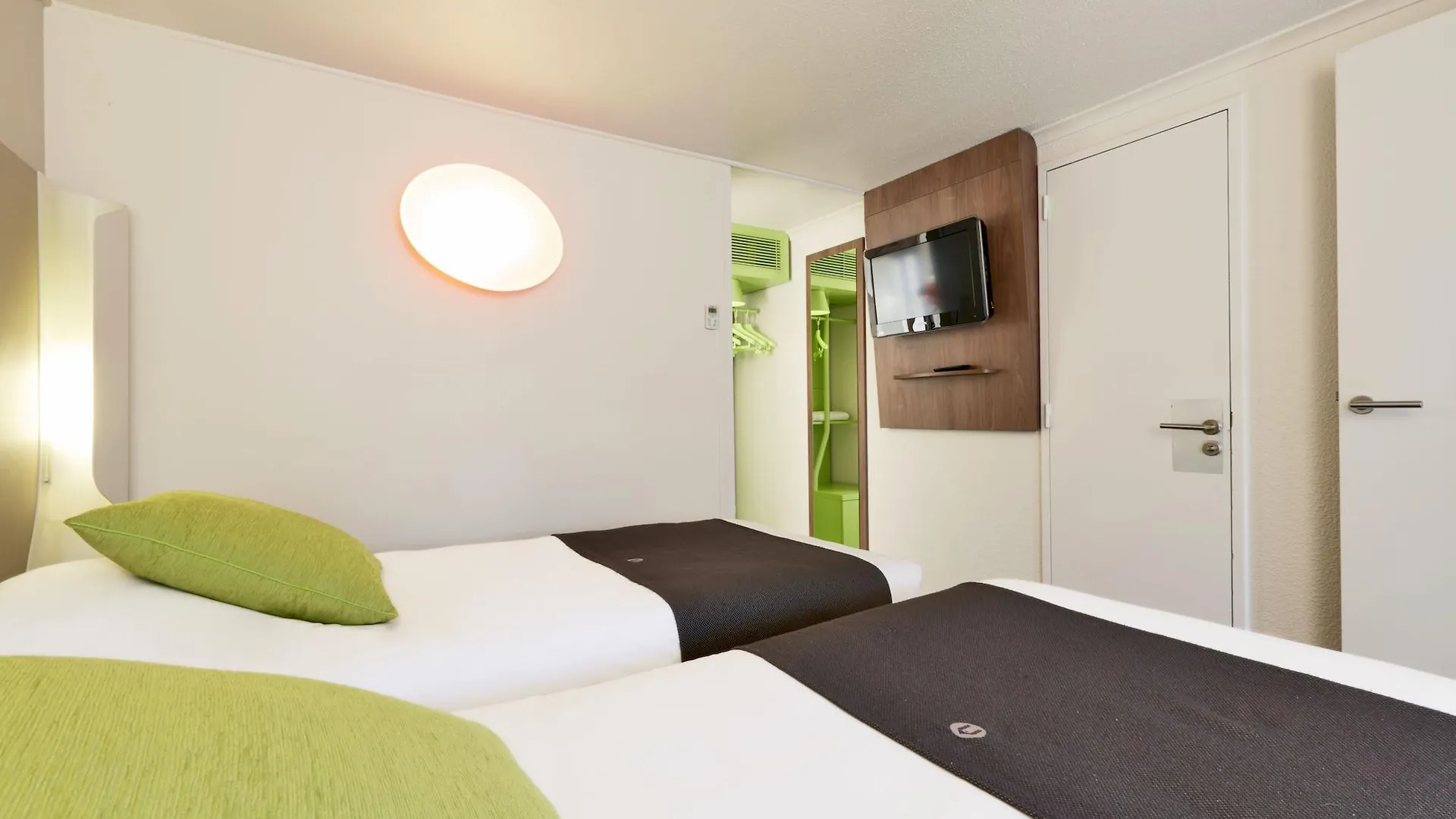 Hotel Campanile L'Isle D'Abeau - Bourgoin Jallieu